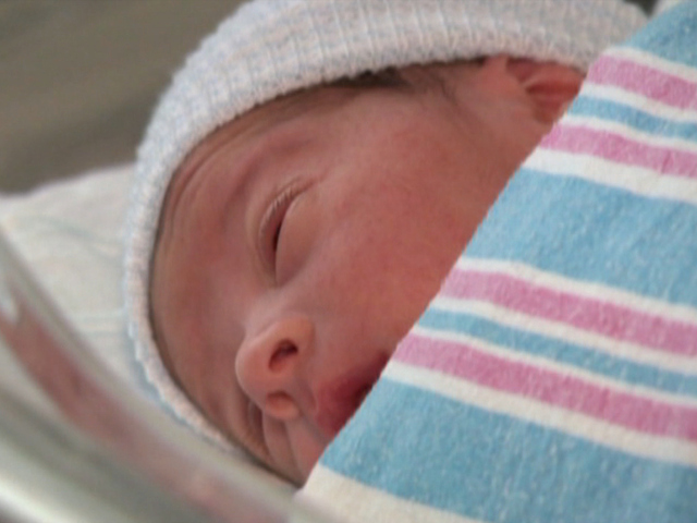 Newborn given to wrong mother for breastfeeding at hospital in Florida