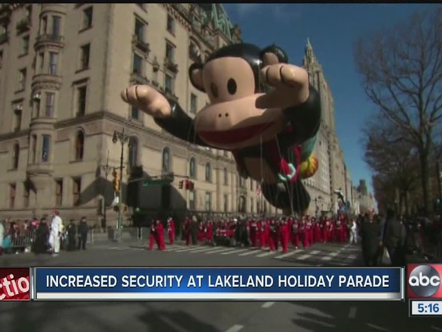 City of Lakeland gets into the holiday spirit with 36th Annual Christmas Parade - abcactionnews