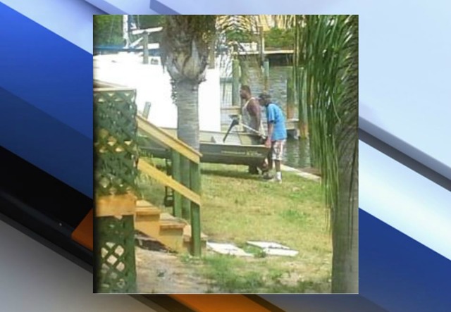 Deputies looking for suspects who stole a boat in Hillsborough County
