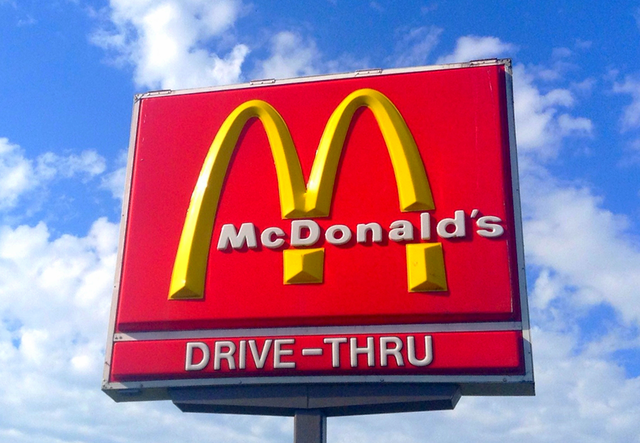 Man tries to jump through McDonald's drive-thru window to get away from deputy