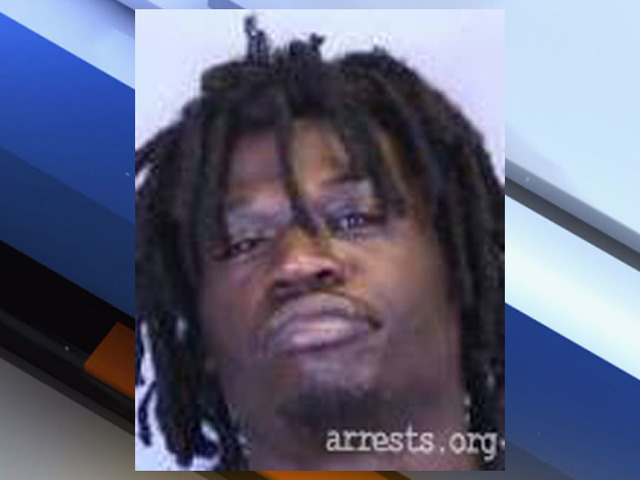 Bradenton man arrested after making bomb threats against school while on campus