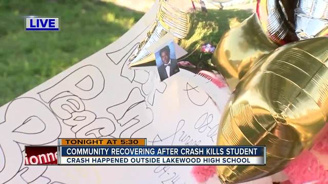 Lakewood High School student dies after being struck by vehicle crossing Wadsworth