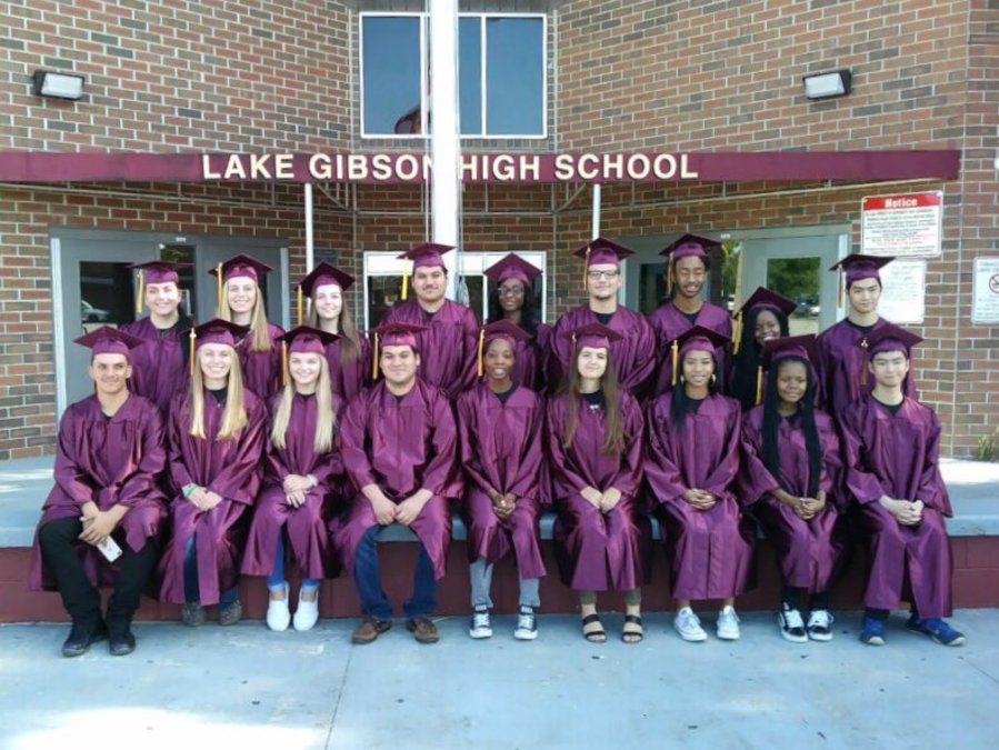 Nine sets of twins graduating from Lake Gibson High School this year