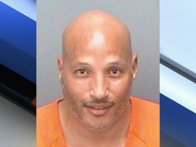 Sarasota officer arrested after allegedly boarding flight drunk and attacking flight attendant
